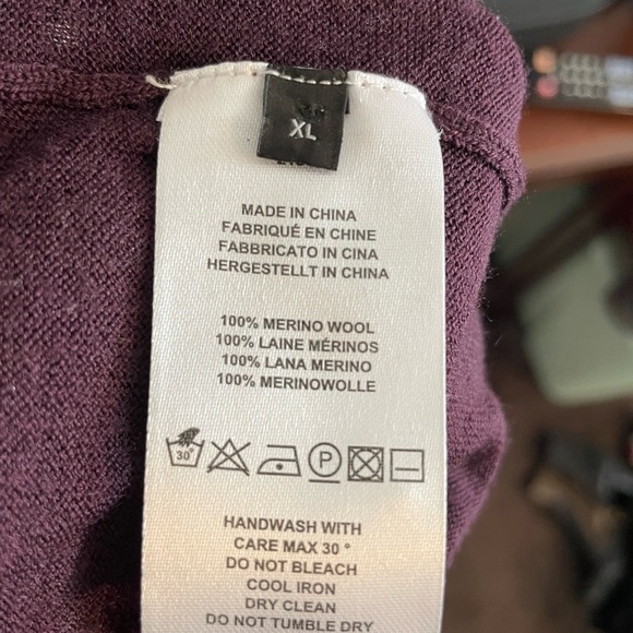 Paul Smith Men’s Collared Button Down Sweater Size XL Wine 100% Merino Wool - Picture 6 of 6